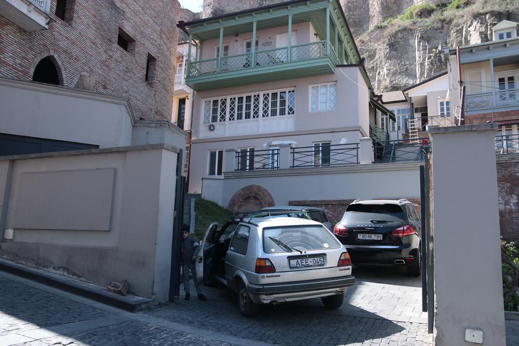Apartment On Botanikuri 17 Tbilisi Exterior photo
